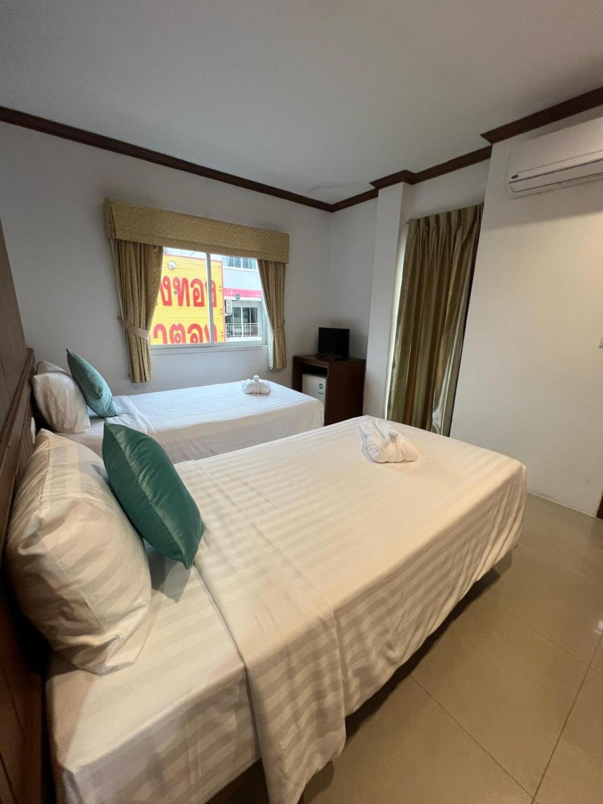 Hotel Sk And Restaurant